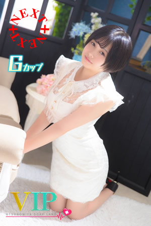 詩乃(２０歳）